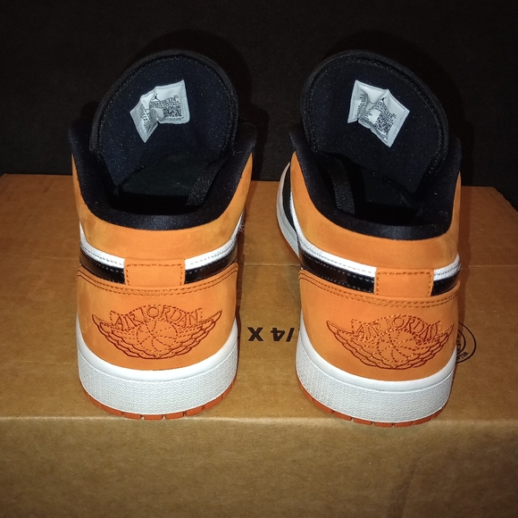 Air Jordan 1 Low Shattered Backboard Mens Size 10 - Picture 6 of 12